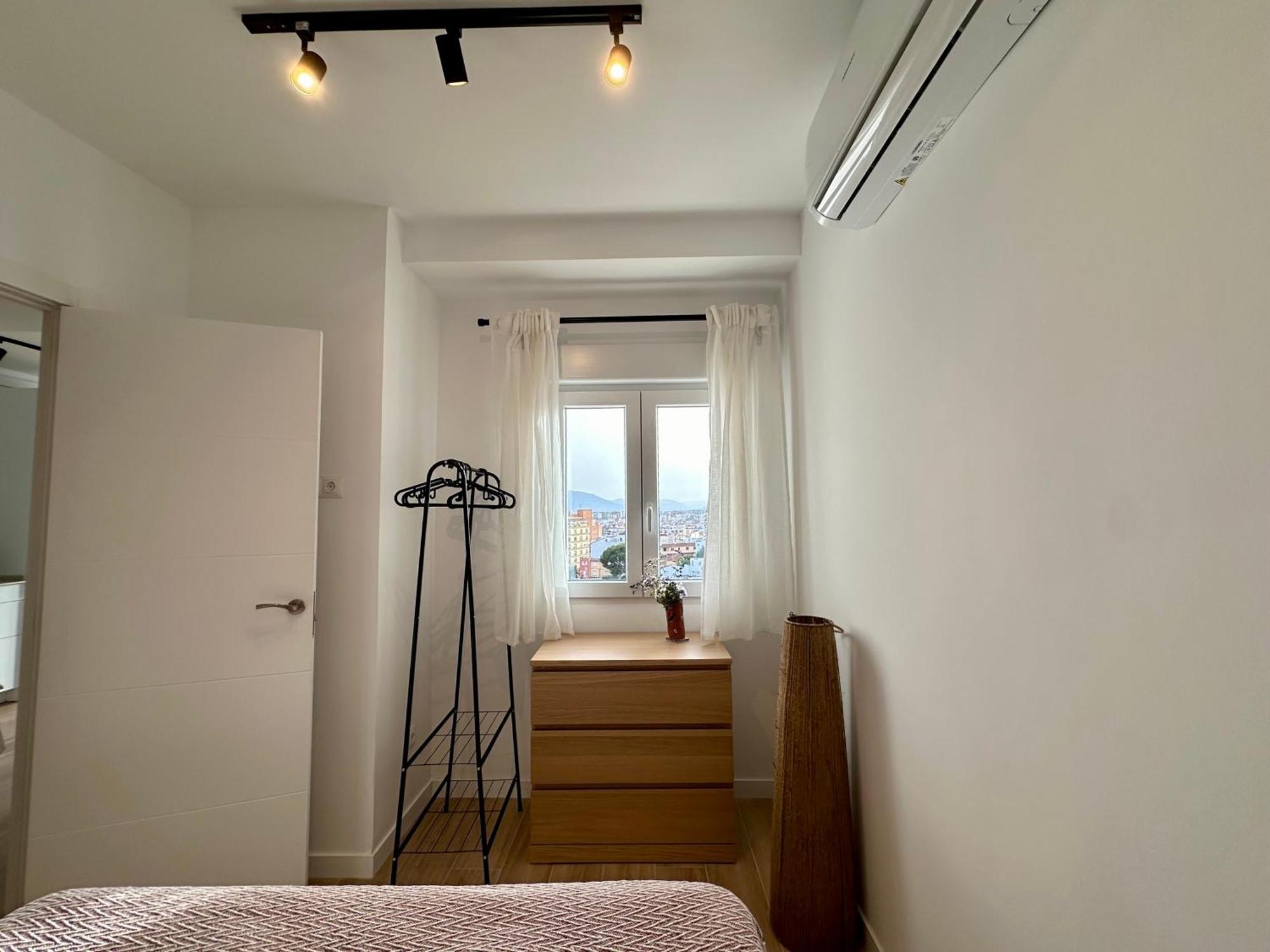 Ferienwohnung Atico Con Solarium Y Bbq Cerca Del Centro 6 Pax Málaga Exterior foto