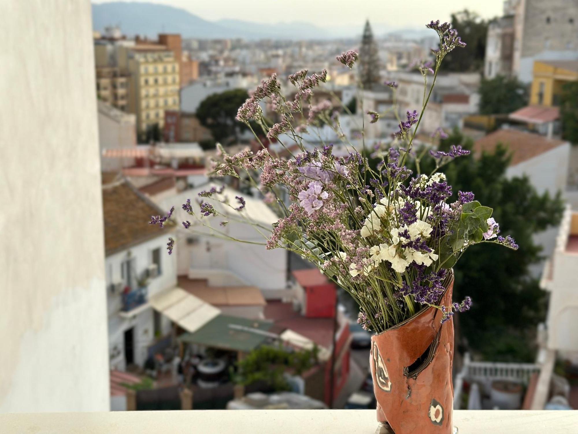 Ferienwohnung Atico Con Solarium Y Bbq Cerca Del Centro 6 Pax Málaga Exterior foto